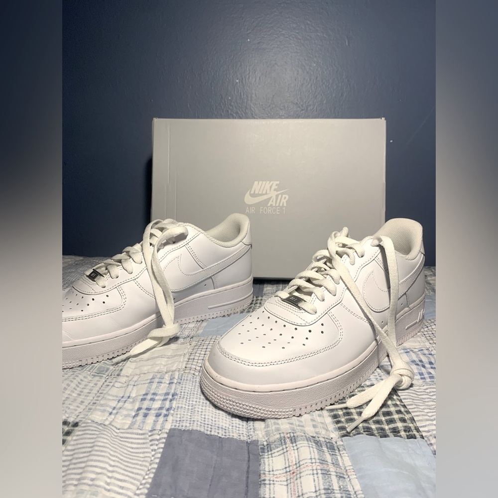 Men’s Size 10 Nike Air Force 1 Low